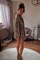 Anca Țurcașiu a ajuns ținta comentariilor negative după ce a decis să-și facă un nou tatuaj la 55 de ani. "Pici în grotesc". Noul tatuaj simbolizează renașterea