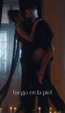 Cine este noul iubit al Ramonei Olaru. Primele imagini cu mai tânărul grec care a cucerit-o. Este cântăreț