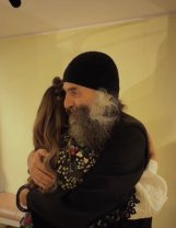 Andra Măruță a avut parte de o surpriză de proporții înainte de concertul "Tradițional". A spus rugăciunea "Tatăl nostru" în culise, alături de părintele Pimen Vlad. Credința este importantă pentru ea