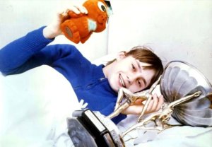 Nadia Comăneci a fost agresată de Nicu Ceaușescu. Detalii tulburătoate au ieșit la iveală din timpul relației lor: „A fost bătută și abuzată în mod repetat. Un degenerat”. A luat primul 10 din istoria Jocurilor Olimpice
