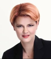 Cine este Lia Olguța Vasilescu. Primarul de la Craiova a fost cel mai tânăr deputat de Dolj. A intrat în Parlament la 26 de ani