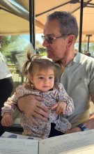 Laura Cosoi, aniversare specială pentru soacra ei. Imagini rare cu părinții lui Cosmin Curticăpean. Actrița are o relație foarte bună cu familia soțului