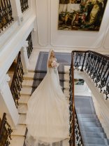 Andreea Bălan și Victor Cornea au avut parte de o nuntă ca-n povești. Cât a costat marele eveniment. Trena rochiei principale a avut 4 metri