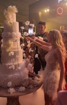 Andreea Bălan și Victor Cornea au avut parte de o nuntă ca-n povești. Cât a costat marele eveniment. Au avut un tort de 5 etaje