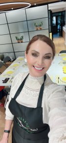 Luana, fosta soție a lui Cabral. Cei doi au divorțat în 2006 după o relație de mai bine de 6 ani și au împreună o fiică. În anii 2000 era prezentatoare TV