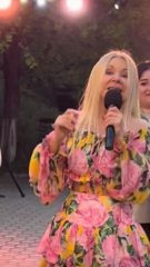 "Tanti" Ludmila, apariție de senzație la aproape 70 de ani. Se vede clar că mama lui Dan Bălan sfidează vârsta din buletin. Are 68 de ani