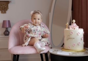 Ea este mândria familiei! Ce mare a crescut nepoata lui Nicolae Furdui Iancu. Au trecut trei ani de la nunta lui Tudor Furdui Iancu