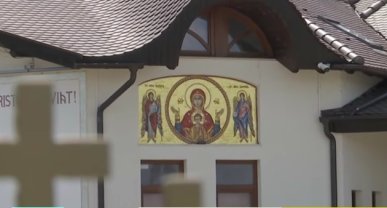 Cum arată biserica de un milion de euro a lui Cristian Pomohaci. Acesta a fost caterisit în 2017