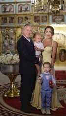 Laurentiu Reghecampf și Corina Caciuc și-au botezat fiul cel mic. Landon Abram are deja doi ani. Petrecerea a avut loc pe 20 iunie 2026