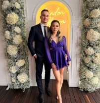 Laurentiu Reghecampf și Corina Caciuc și-au botezat fiul cel mic. Landon Abram are deja doi ani. Luca, fiul cel mare al lui Laurențiu Reghecampf a fost prezent alături de soția sa