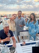 Ce familie numeroasă are Elena Gheorghe! Artista a adunat la aceeași masă toate generațiile. Fratele ei nu avea cum să lipsească de la reuniune