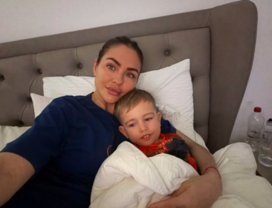 Cum arată vila de lux în care Laurențiu Reghecampf și Corina Caciuc își cresc cei doi copii. Are mobilier minimalist