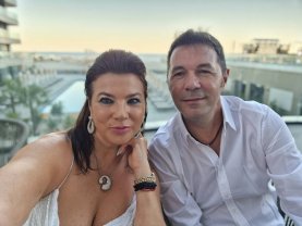 Mihaela Borcea radiază de fericire la brațul lui Sorin Rap. Cei doi și-au făcut publică relația în 2015