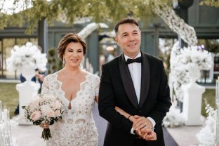 Mihaela Borcea radiază de fericire la brațul lui Sorin Rap. Internauții le-au făcut complimente în secțiunea de comentarii