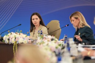 Cum a apărut Mirabela Grădinaru la evenimentele oficiale la Ankara. Prima Doamnă a României a fost prezentată lui Donald Trump. A vorbit despre provocările pe care tehnologia le aduce în viața copiilor