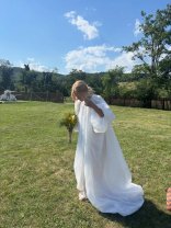 Victoria Răileanu s-a căsătorit religios în mare secret. Ce rochie de mireasă aparte a ales. A ales o ținută 2 în 1