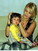 Loredana Groza, cea mai mândră mamă. Ce imagini rare cu fiica ei a publicat din cufărul cu amintiri. Este fata ei din mariajul cu producătorul Andrei Boncea