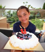 Eva Măruță a împlinit 11 ani. Fiica Andrei și-a celebrat ziua în Spania.