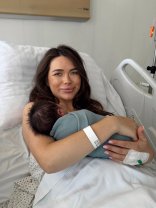 Iustina de la Insula Iubirii a născut al doilea copil: „Lumea noastră are un nou nume”. Pe mezinul familiei îl va chema Milan