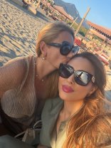 Iulia Vântur a împlinit 46 de ani și și-a serbat ziua de naștere alături de părinți și familie. Fanii s-au întrebat de ce n-a fost prezent și Salman Khan. Părinții din România au călătorit în Italia pentru a fi alături de ea