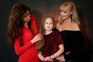 Ce mare și frumoasă a crescut unica nepoată a regretatului Ion Dichiseanu. Visează să ajungă la Eurovision
