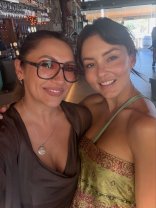 Andra, vacanță cu surprize în Spania. Întâlnirea cu Angelique Boyer și Sebastián Rulli i-a oferit o lecție profundă. „Oamenii cu adevărat mari nu simt niciodată nevoia să demonstreze”. A povestit în online cum a fost întâlnirea