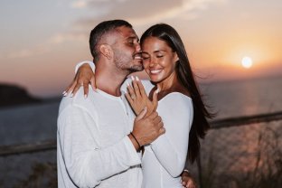 Fostul soț al Antoniei se pregătește de nuntă. Vincenzo Castellano a cerut-o în căsătorie pe Elena Economu. Cântăreața a reacționat la postare