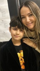 Ce mare a crescut fiul Octaviei Geamănu. „Are doar 9 ani și o copilărie în care s-au strecurat deja responsabilități”. Urmăritorii ei din online au observat cât de mult a crescut Andrei