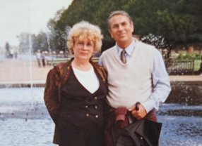 Părinții lui Alexandru Ciucu au aniversat 64 de ani de căsnicie. Ce mesaj emoționant a transmis designerul: „Au știut mereu să treacă peste”. Acum au două nepoate