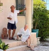 Andreea Esca, imagini rare cu mama soacră. Cu ce se ocupă părinții lui Andre Eram. Ea și soțul ei au fost cu părinții lui în vacanță