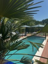 Mirela Vaida a cheltuit 30.000 de euro să-și facă piscină în cute. De ce nu s-a bucurat de ea vara aceasta: „Trece viața și n-apucăm să ne bucurăm”. Ea și soțul ei au plătit integral investiția