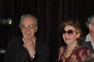 Drama ascunsă din viața actriței Carmen Stănescu. A fost adorată de public și a trăit o iubire ca în filme, dar a plecat la cele sfinte cu un mare regret. A regretat întotdeauna că nu i-a putut dărui copii soțului ei