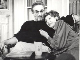 Drama ascunsă din viața actriței Carmen Stănescu. A fost adorată de public și a trăit o iubire ca în filme, dar a plecat la cele sfinte cu un mare regret. Soțul ei a mai trăit doar un an fără ea