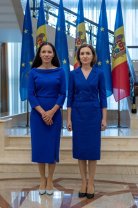 Mirabela Grădinaru, față în față cu Maia Sandu, la Chișinău. Prima Doamnă a României a participat la o conferință internațională despre siguranța copiilor în mediul online, unde a susținut un discurs