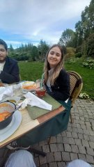 Cum arată acum singura nepoată a regretatului Dan Spătaru. Artistul a murit înainte să o poată ține în brațe. A împlinit 21 de ani în februarie 2026