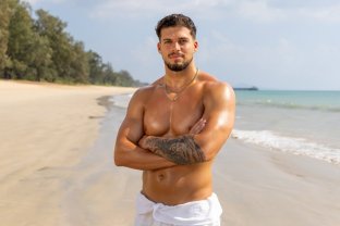 A plecat căsătorit la „Insula Iubirii”? Alberto Grecu spune adevărul despre soția lui: „Nu am înșelat pe nimeni”. A arătat cererea de divorț pe Instagram