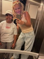 Cât de mult a crescut Maria, fiica adoptivă a Dacianei Sârbu și a lui Victor Ponta. Imagini rare cu mezina familiei. Acum știe că este iubită