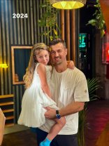 Fiica Elenei Udrea a împlinit 8 ani. Cât de mult a crescut Eva și ce mesaj emoționant i-a transmis mama ei: „Fericirea mea poartă numele tău”. Cele două s-au revăzut în 2025