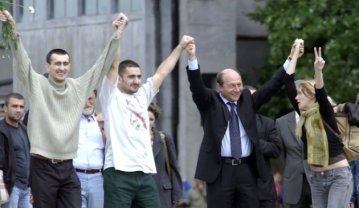 Cum arată astăzi Ovidiu Ohanesian, unul dintre cei trei jurnaliști răpiți în Irak în 2005. S-a întâmplat în timpul mandatului lui Traian Băsescu
