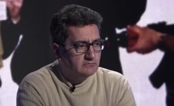 Cum arată astăzi Ovidiu Ohanesian, unul dintre cei trei jurnaliști răpiți în Irak în 2005. Povestește că a scos o sârmă din perete ca să se elibereze de cătușe