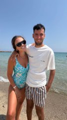 Cristina Șișcanu, postare emoționantă despre Filip, fiul pe care îl crește de la 5 ani. „Suntem învingători”. Vedeta susține că familia nu se măsoară în ADN