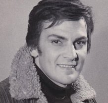 Acasă la Florin Piersic. Cum arată vila din Cluj în care locuiește marele actor. Îi e dor de casa părintească
