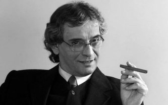 Cum arată mormântul lui Adrian Pintea, la aproape două decenii de la moartea sa. Locul de veci al actorului este în continuare plin de flori și bine îngrijit