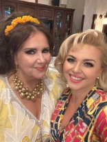 Daniela Condurache, sărbătorită ca o regină la 70 de ani. Imagini superbe de la aniversarea artistei. Unii dintre interpreții prezenți au publicat pe rețelele sociale fotografii de la petrecere