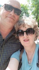 Cine sunt părinții lui Mihai Bendeac și cum au reușit să rămână împreună o viață. Sunt căsătoriți de 45 de ani: „Am ales să stăm unul lângă celălalt an după an”. Emilia Bendeac a transmis un mesaj emoționant în ziua aniversării