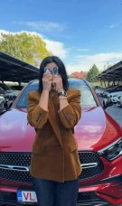 Andreea Popescu trăiește pe picior mare după divorț. Și-a cumpărat o mașină scumpă și un penthouse de lux la numai câteva luni de la separarea de Rareș Cojoc. A luat permisul la 42 de ani