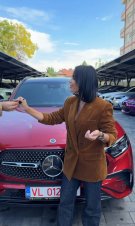 Andreea Popescu trăiește pe picior mare după divorț. Și-a cumpărat o mașină scumpă și un penthouse de lux la numai câteva luni de la separarea de Rareș Cojoc. Prețul mașinii pornește de la 60 de mii de euro
