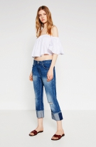 Jeans Zara cu talie medie