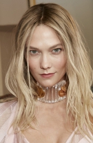 2. Colierul choker