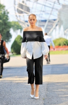 Pantalonii culottes